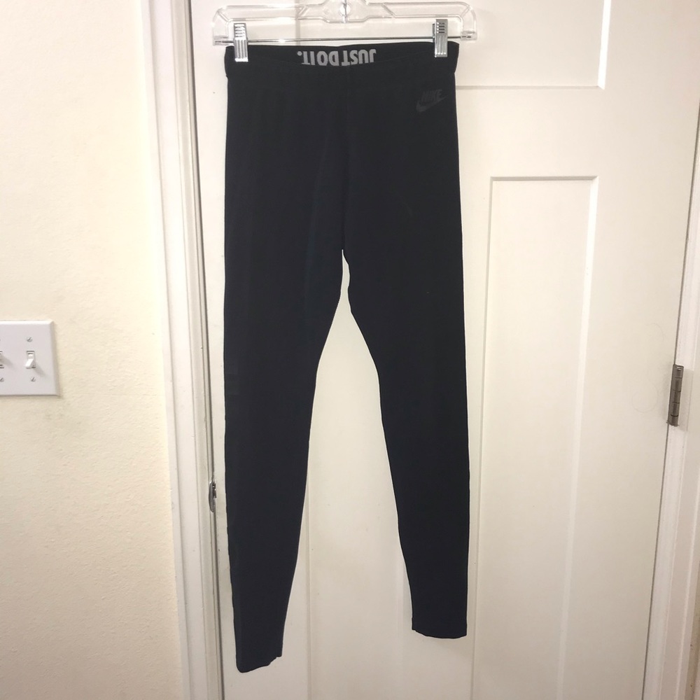 Nike leggings